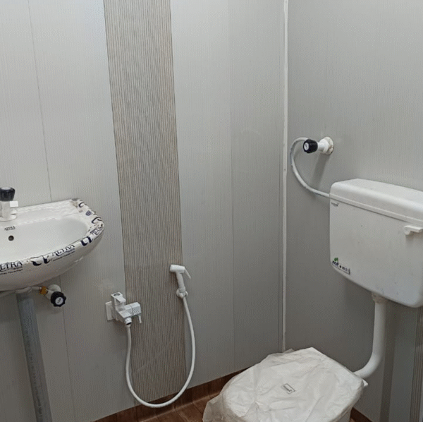 Bunkhouse Toilet